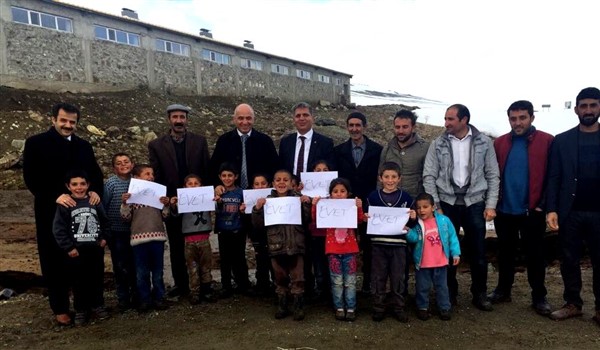 Milletvekili Ilıcalı, Karayazı’da "neden evet demeliyiz" sorusunu cevapladı