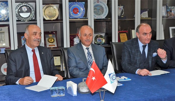 Vali Azizoğlu ETSO Meclisi’ne konuk oldu