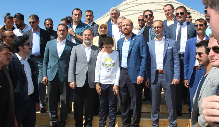 Bilal Erdoğan, Türk Oyunları Festivali’nin kapanış programına katıldı