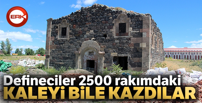 Defineciler 2500 rakımdaki kaleyi bile kazdılar