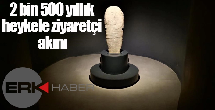 2 bin 500 yıllık heykele ziyaretçi akını